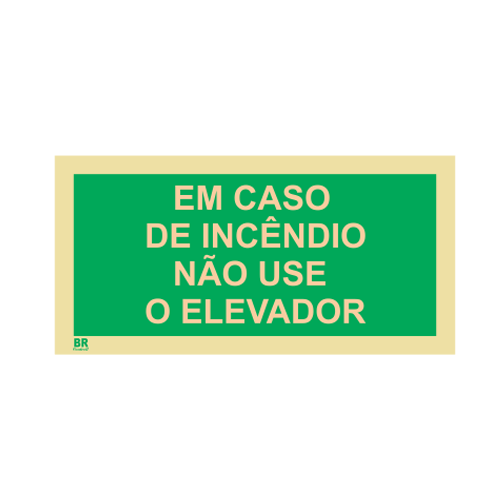 157032